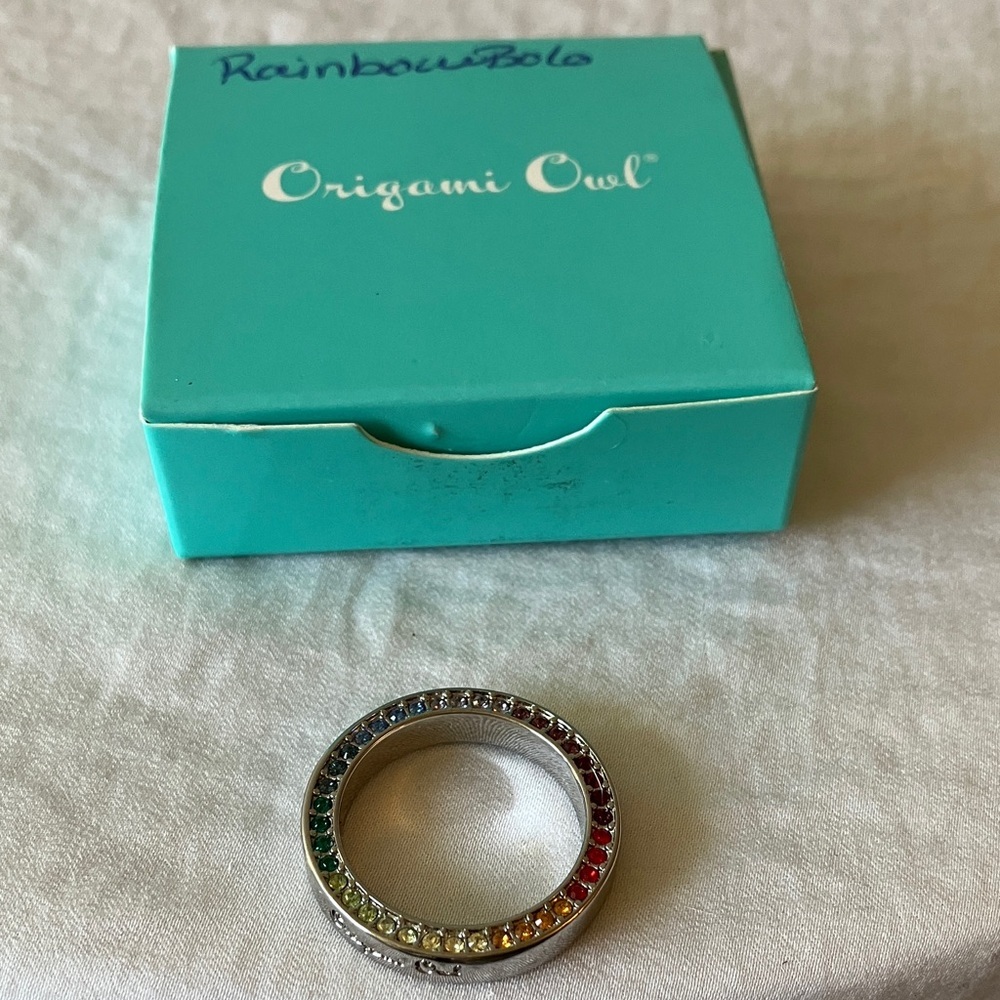 Origami Owl: Silver Tone Rainbow Crystal Ring Pendant - Picture 5 of 11